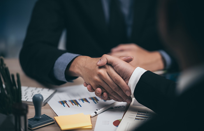 Career-Opportuity-Img